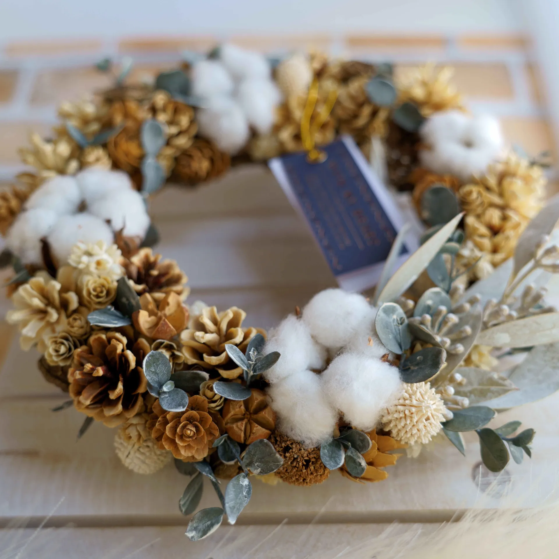 【木の実いっぱいなナチュラルリース】